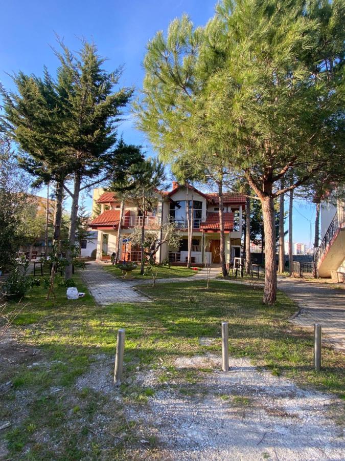 Hotel Garden Villa Ardo 골렘 외부 사진