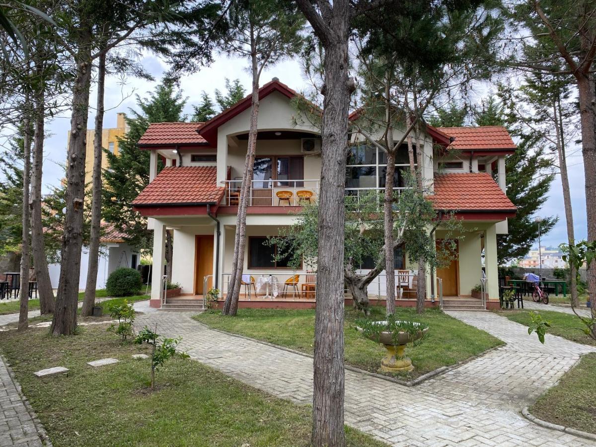 Hotel Garden Villa Ardo 골렘 외부 사진