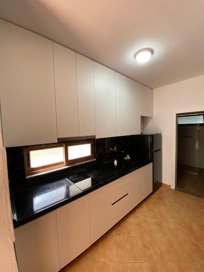 Hotel Garden Villa Ardo 골렘 외부 사진