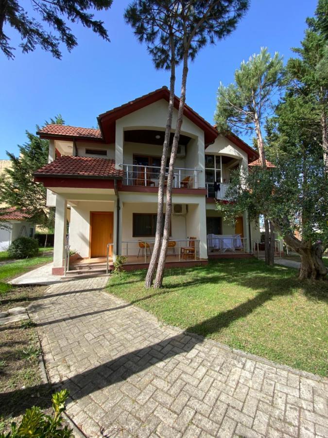 Hotel Garden Villa Ardo 골렘 외부 사진
